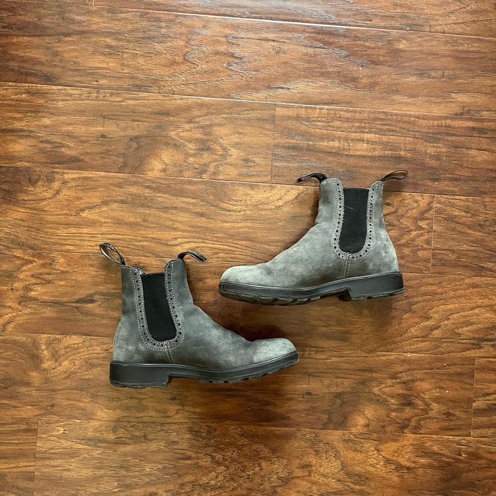 Women’s High Top Blundstone Boots